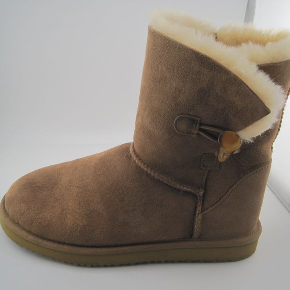 Kirkland Signature Womens Short Sheepskin Shearling Boots Brown and Tan Size 7 - Picture 2 of 12